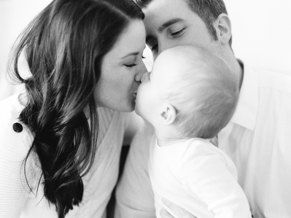 Lachlan Bosse Kissing Rhiannon Bosse