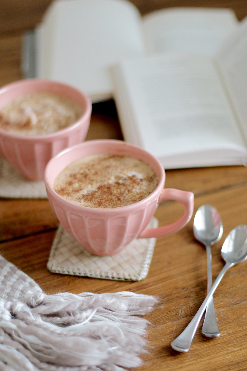 pumplin spice latte in pink mug