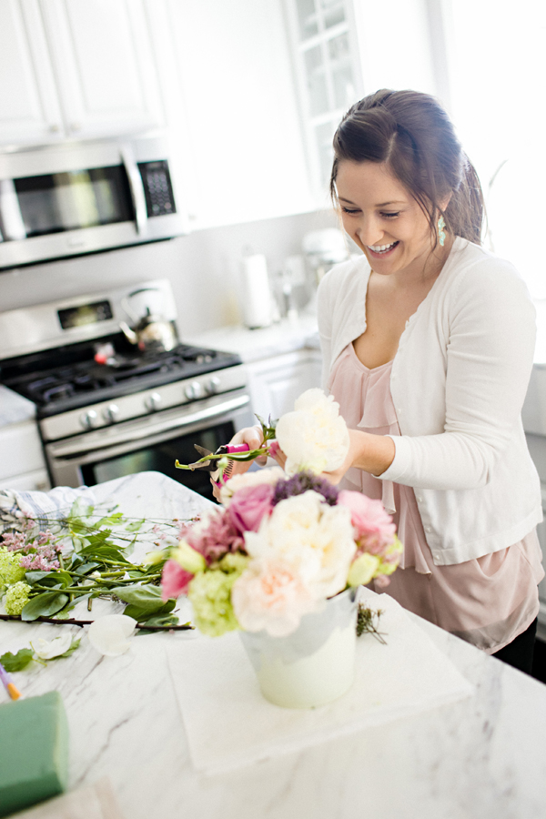 Painted-Dipped Centerpiece Vases :: Rhiannon Bosse