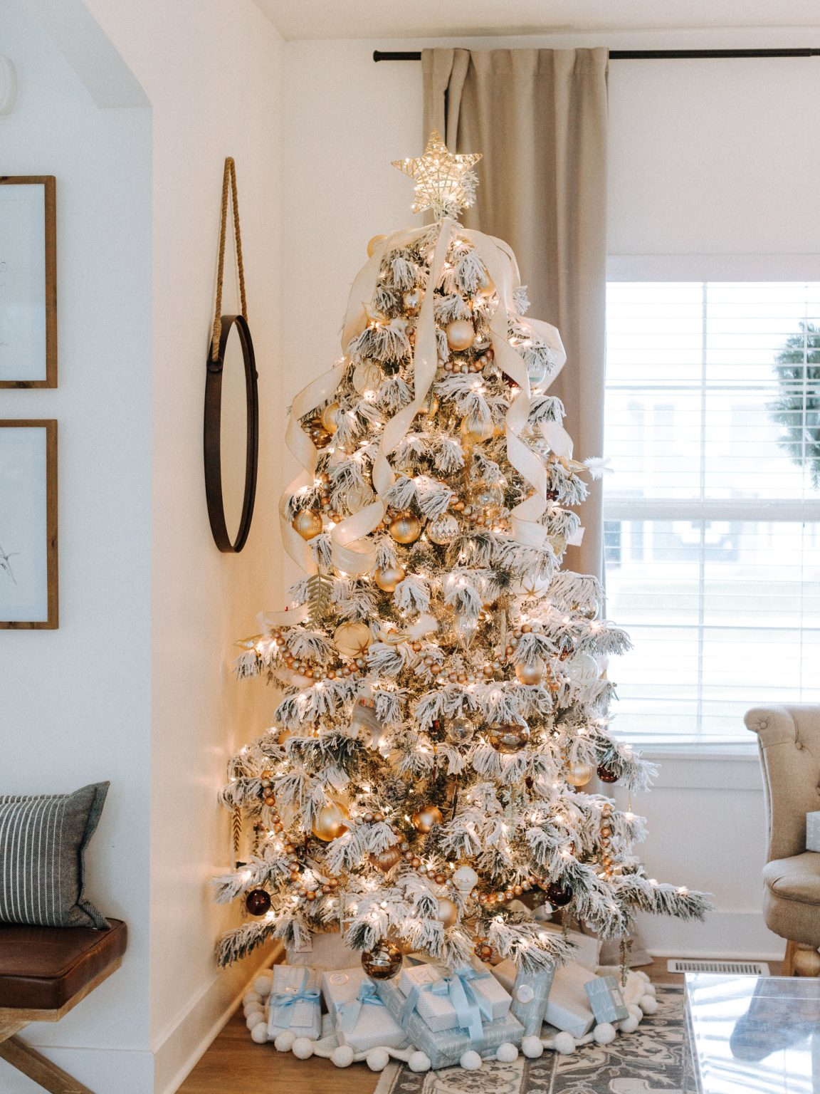 Our Delightful 2020 Christmas Home :: Rhiannon Bosse